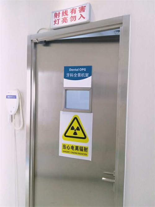 商洛防辐射铅门：守护生命健康的隐形盾牌
